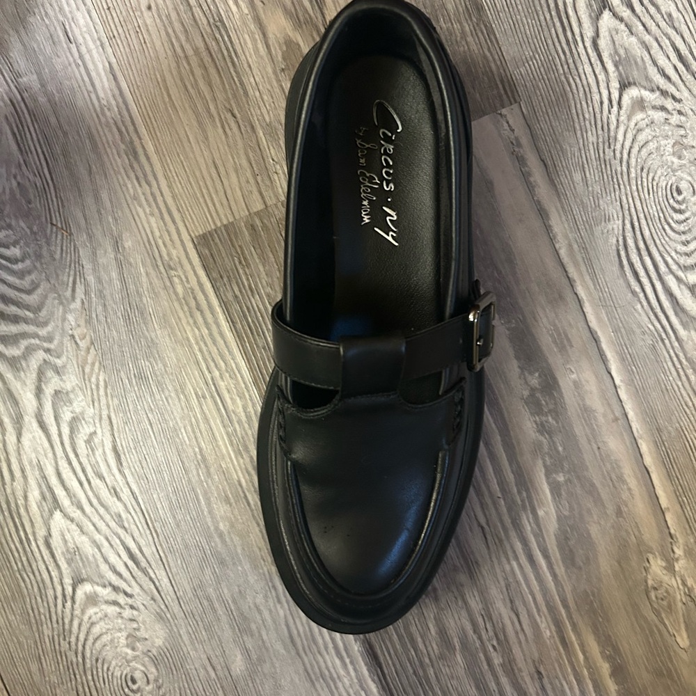 Payson Buckle Loafer - Picture 8 of 14